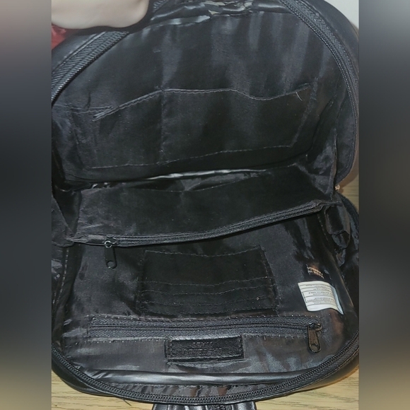 Castello itialy black soft leather mini backpack/sling - Picture 6 of 6